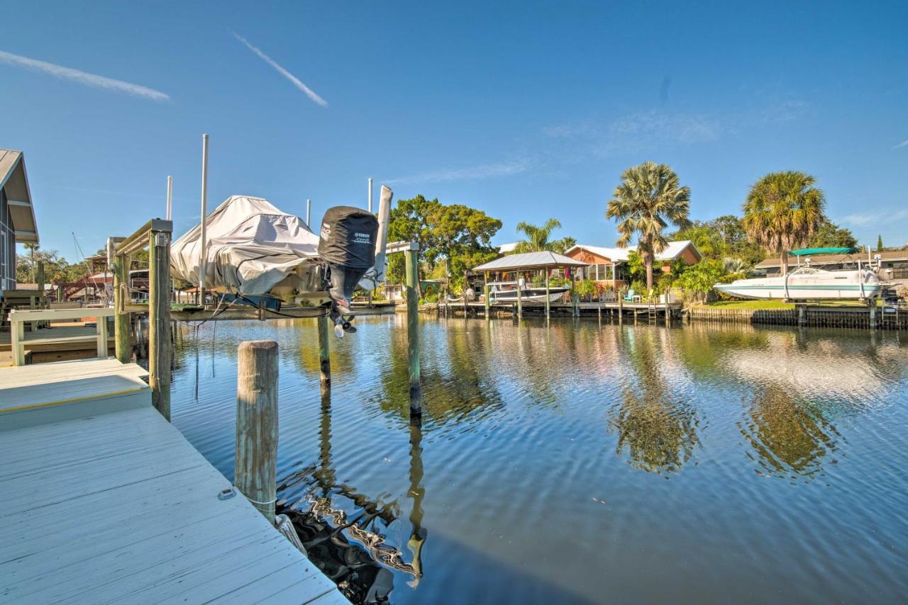 Retreat On The River With Boat Dock, Porch, And Grill! Homosassa Kültér fotó